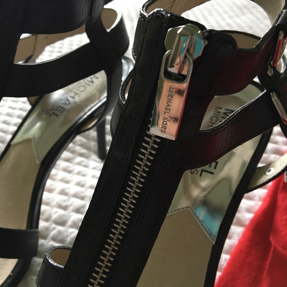 Sexy Michael Kors Heels - Picture 13 of 14